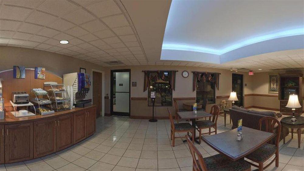 Holiday Inn Express Hotel & Suites Sanford By Ihg Interieur foto
