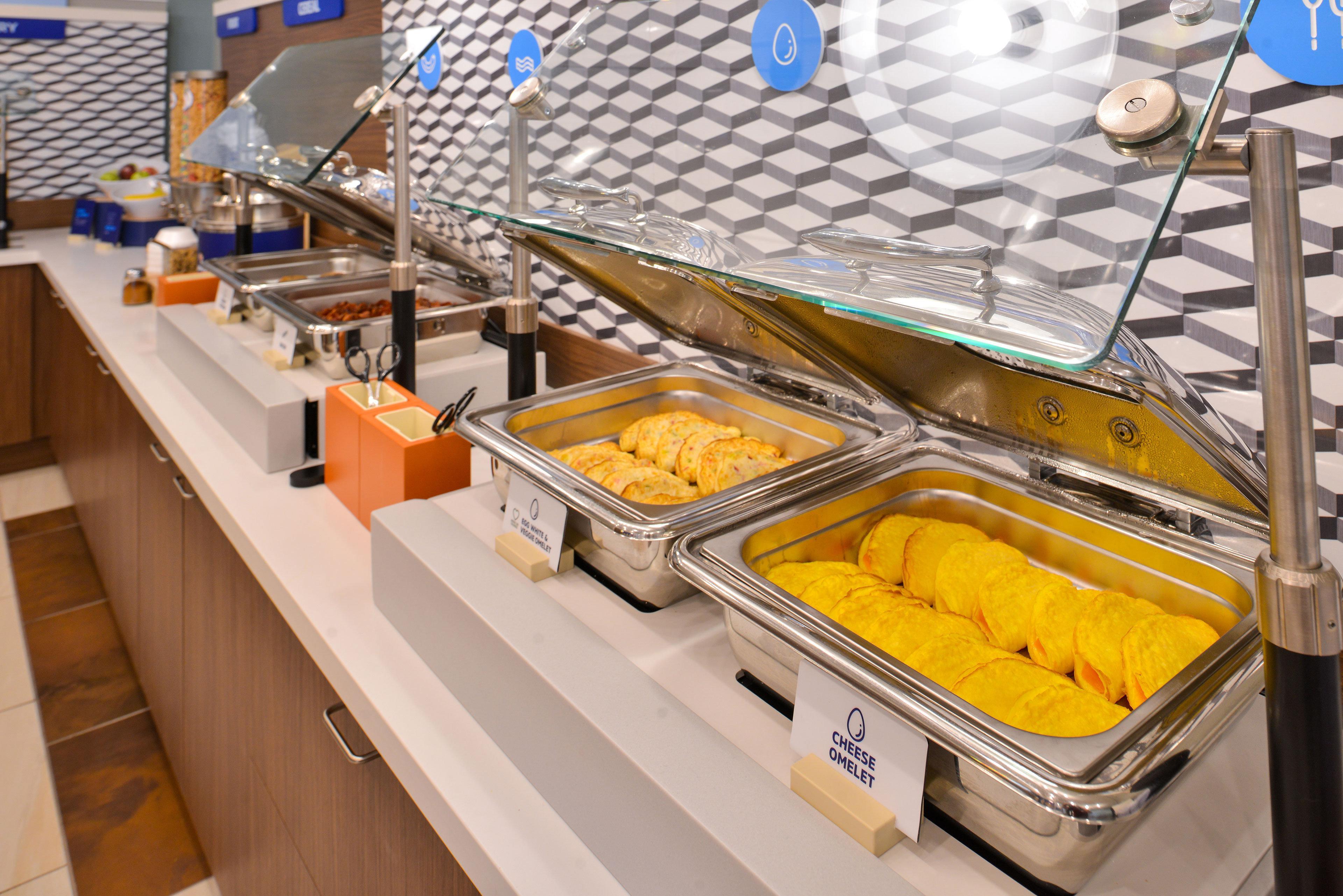 Holiday Inn Express Hotel & Suites Sanford By Ihg Buitenkant foto