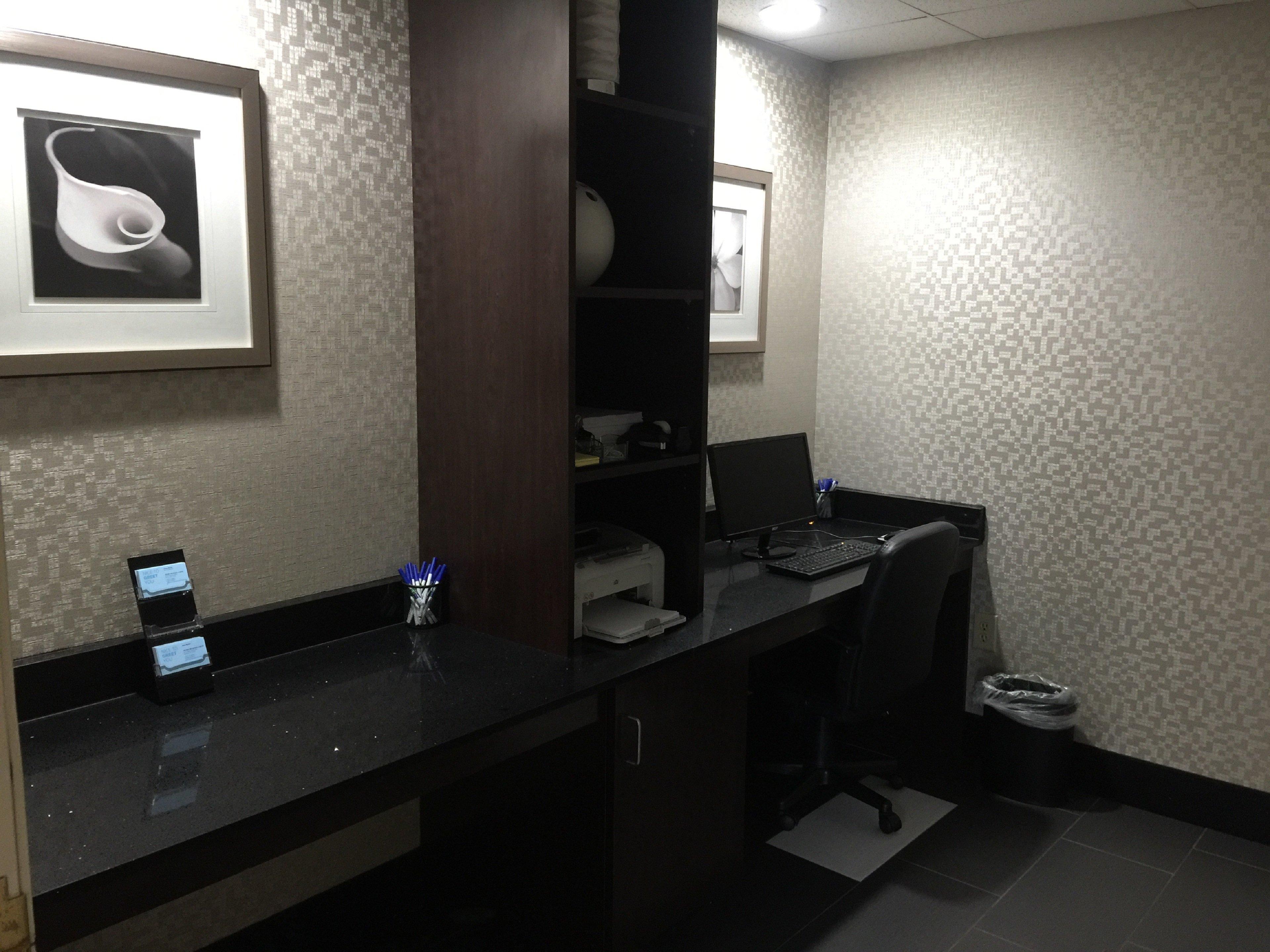 Holiday Inn Express Hotel & Suites Sanford By Ihg Buitenkant foto